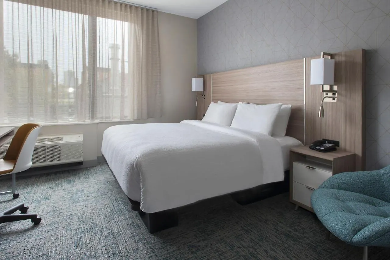Hotel Towneplace Suites By Marriott New York Brooklyn